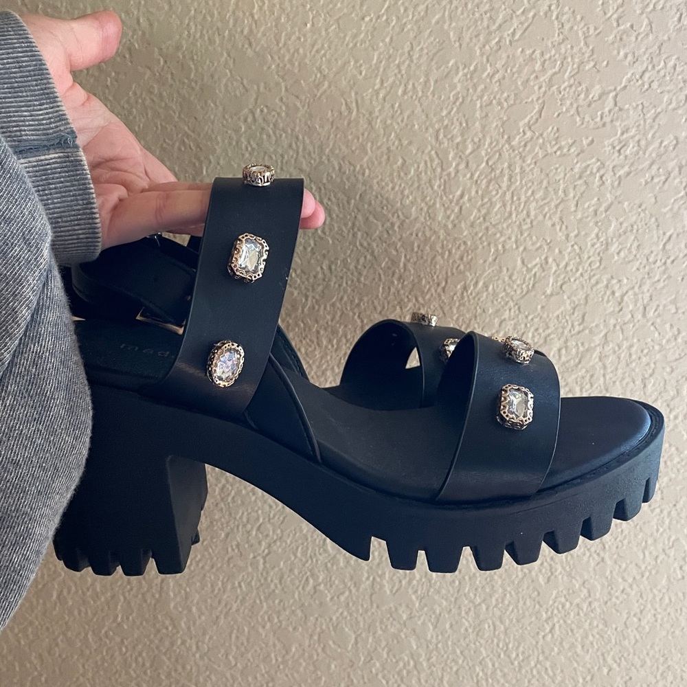Madden Girl Platform 9.5 Brand New